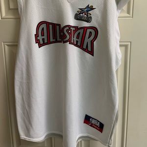 Allen Iverson 2002 NBA All Star game Jersey. Size XL, good condition.